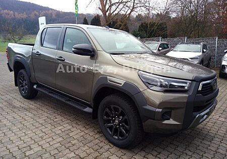 Toyota Hilux 2.8 Double Cab Invincible 48V Mild Hybrid
