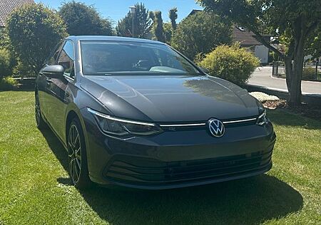 VW Golf Volkswagen 8 2.0 TDI Life DSG LED ACC Winterp. Virtual