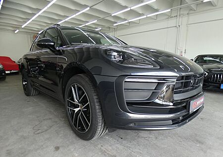 Porsche Macan *SPORT DESIGN*LED*NAVI*CARPLAY*PANO
