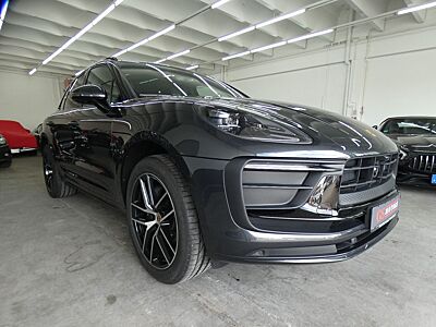 Porsche MACAN*SPORT DESIGN*LED*NAVI*CARPLAY*PANO