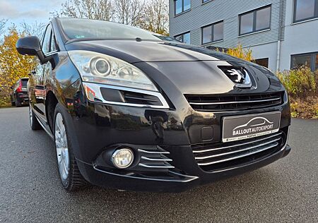 Peugeot 5008 2.0 Platinum HDi FAP 150 *7Sitzer*Navi*Pano