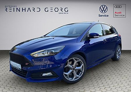 Ford Focus ST 2.0*NAV*SYNC*LEDER*RECARO*XEN*GRA*SHZ*