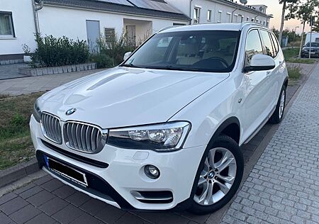 BMW X3 xDrive30d xLine Panoramadach Anhängerkupplung