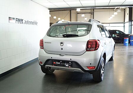 Dacia Sandero TCe 90 Stepway Celebration Navi PDC