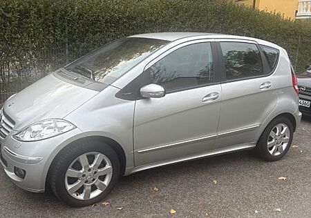Mercedes-Benz A 180 CDI AVANTGARDE Polar Star AVANTGARDE P...
