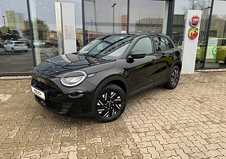Fiat 600 Hybrid DCT_LED_Parksensoren_Sitzheizung_