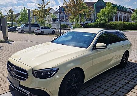 Mercedes-Benz E 220 d*Farbe:SCHWARZ*m.TAXIFOLIE*TAXIGARANTIE*