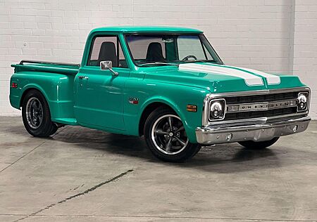 Chevrolet Others C-10 Pickup V8