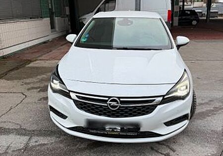 Opel Astra 1.4 DI Turbo Dynamic 110kW Dynamic