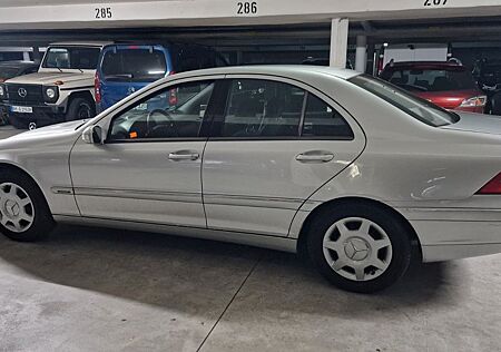 Mercedes-Benz C 200 CDI DPF Nachgerüstet!