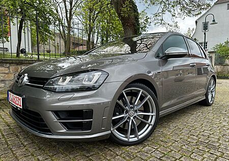 VW Golf Volkswagen VII Lim. R 4Motion,Pano,Leder,Dyn,Kam,ACC