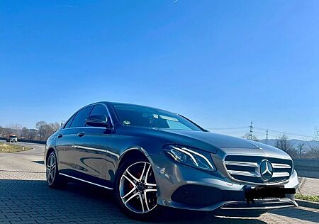 Mercedes-Benz E 220 d AVANTGARDE Autom. AVANTGARDE