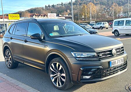 VW Tiguan Allspace Volkswagen 2.0 TDI Bi-Turbo DSG 4x R-Line