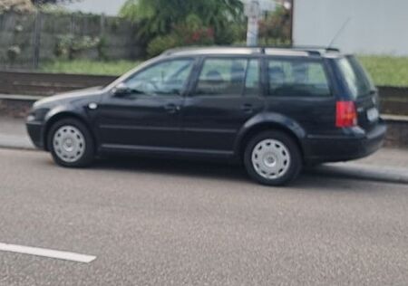 VW Golf Volkswagen 1.6 Basis Variant Basis