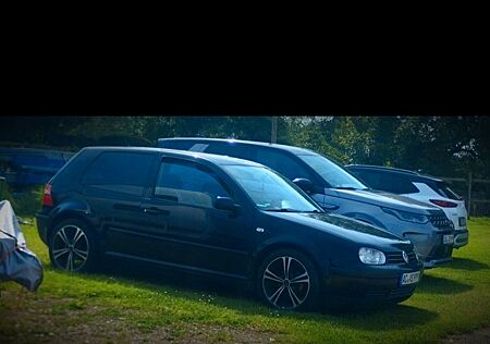 VW Golf Volkswagen 1.4 Basis Basis