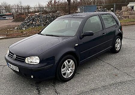 VW Golf Volkswagen 1.6 Auto Basis Basis