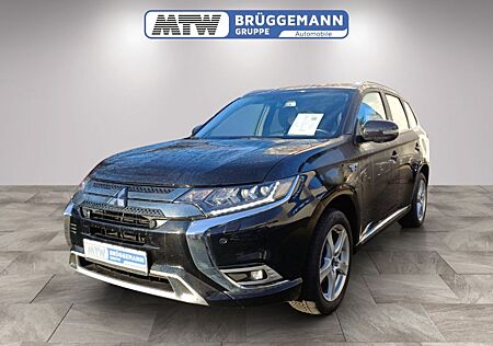 Mitsubishi Plug in Hybrid Outlander Plug-in Hybrid Outlander PHEV Spirit+ 2.4*LEDER*