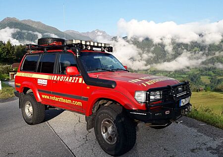 Toyota Land Cruiser , HDJ 80, Notarzt, Rallye-Fzg.