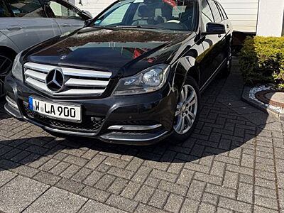 Mercedes-Benz C 220 CDI T BE AVANTGARDE Edition AVANTGARDE...
