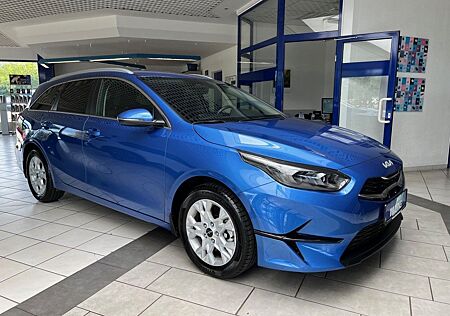 Kia Cee'd Sportswagon 1.5 T-GDI DCT Vision+LED+Navi