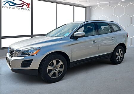 Volvo XC 60 XC60 Kinetic 2WD*XENON*BLIS*SHZ*PDC*