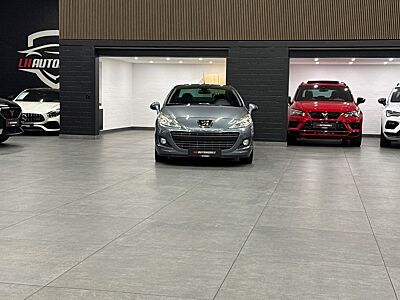Peugeot 207 CC Platinum LEDER SHZ PDC