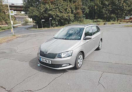 Skoda Fabia 1.0l TSI DSG 81kW Ambition Ambition