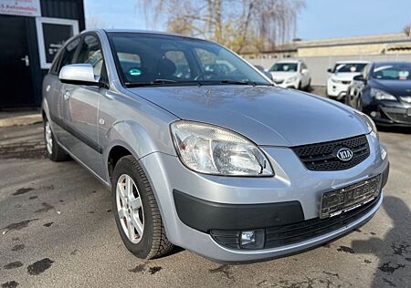 Kia Rio 1.4 EX