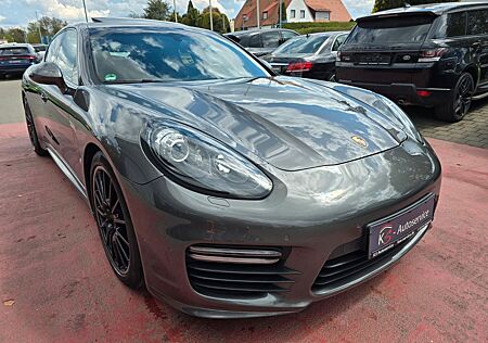 Porsche Panamera GTS 4.8