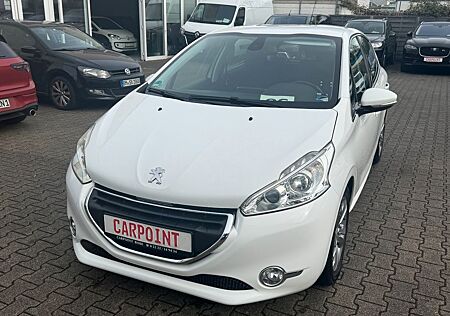Peugeot 208 gebraucht kaufen Peugeot 208 Allure KLIMAAUT/ 1.HAND/AUTOMATIK/PDC/SHZ