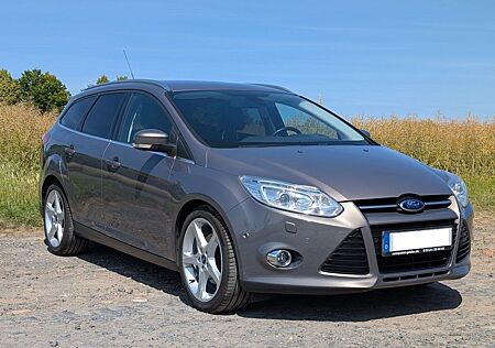 Ford Focus 1,6 EcoBoost Titanium Turnier