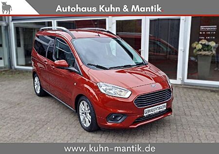 Ford Tourneo Courier Titanium