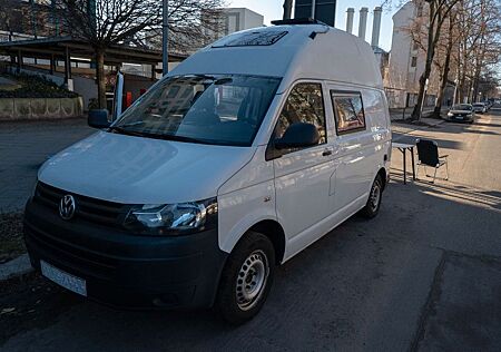 VW T5 Volkswagen Transporter/Camper