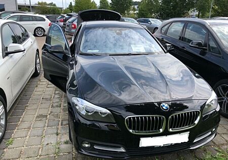 BMW 530d xDrive A -ACC HUD PDC VOLLLEDER
