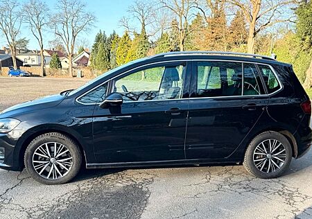 VW Golf Sportsvan Volkswagen 1.4 TSI DSG Highline Highline