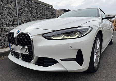 BMW 420 i Cabrio Leder Navi Kamera Mwst. 1 Hand