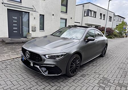 Mercedes-Benz CLA 250 e Hybrid AMG PANO/MB, GARANTI/AMG VOLL