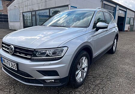 VW Tiguan Volkswagen Highline BMT/Start-Stopp 4Motion