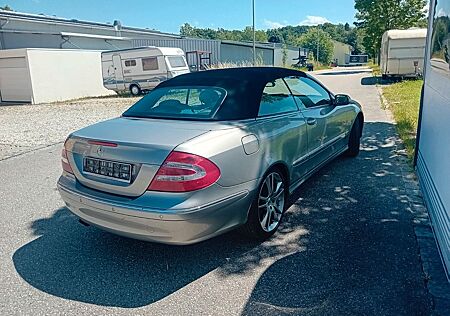 Mercedes-Benz CLK 200 KOMPRESSOR AVANTGARDE Avantgarde