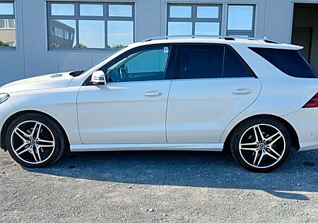 Mercedes-Benz GLE 350 d AMG designo 360 KAMERA AIRMATIC DISTRO