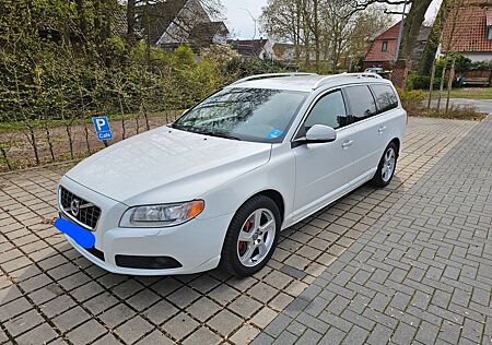 Volvo V70 T5 Summum Bifuel (Erdgas/Benzin)