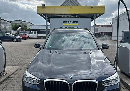 BMW X3 sDrive20d ADVANTAGE
