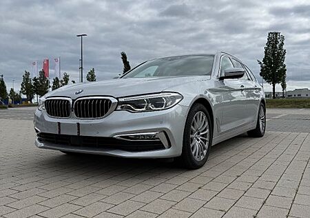 BMW 530d xDrive Touring A -
