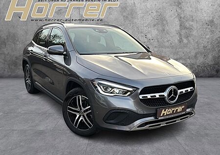 Mercedes-Benz GLA 250 e Hybrid Progressive Dist