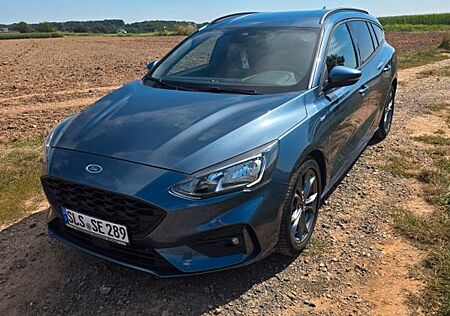 Ford Focus MK4 ST-Line Turnier !neuer Motor!