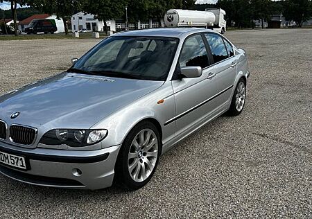 BMW 330d -