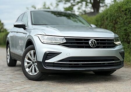 VW Tiguan Volkswagen Life*LED*1ERH*ACC*AHK*NAVI*KAM*