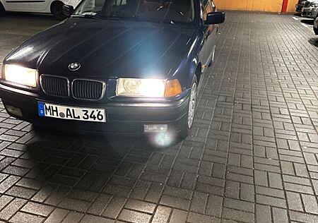 BMW 316i Verkaufe gut gewartet