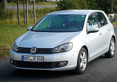 VW Golf Volkswagen 1.6 TDI BlueMotion viele Neuteile, gepflegt