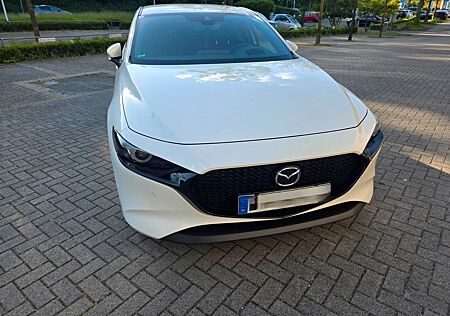 Mazda 3 2.0 e-SKYACTIV-G M-Hybrid -